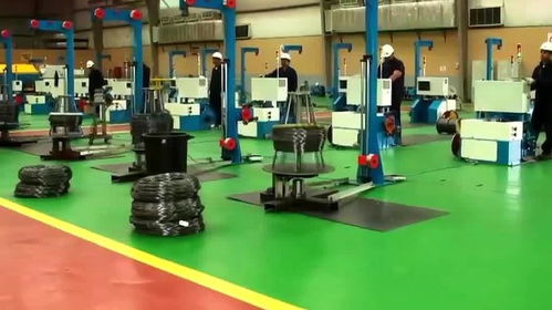 鋼絲繩生產(chǎn)過程實(shí)拍機(jī)械加工非常方便,產(chǎn)量巨大