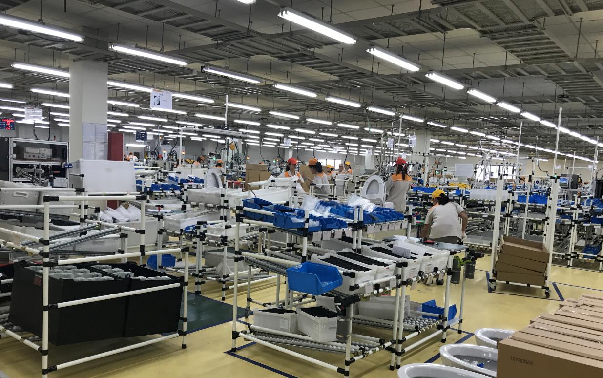 驪住lixil伊奈衛浴現代化生產車間